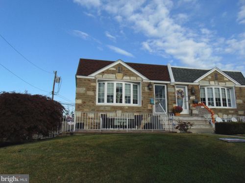 9246 Frankford Ave, Philadelphia, PA 19114-2824