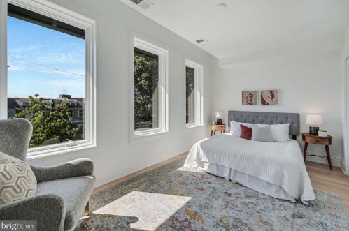 835 Longfellow St, Washington DC  20011-8205 exterior