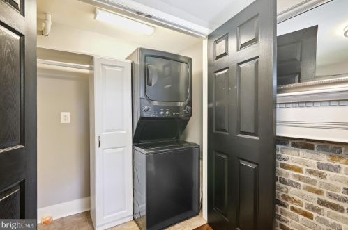 1314 Crawford Dr, Rockville MD 20851-1714 exterior