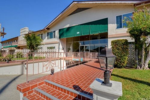 1360 Shadow Ln, Fullerton, CA 92831-1852