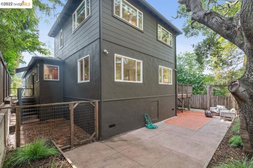 85 Hazel Rd, Berkeley CA 94705-2402 exterior