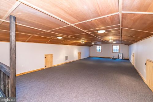 964 Mt Pleasant Rd, Pottstown PA 19465-8808 exterior