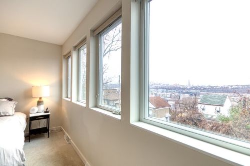 3206 Mary St, Pittsburgh PA  15203-2557 exterior