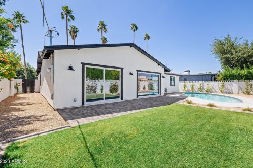 4225 34th Pl, Phoenix AZ  85018-4737 exterior