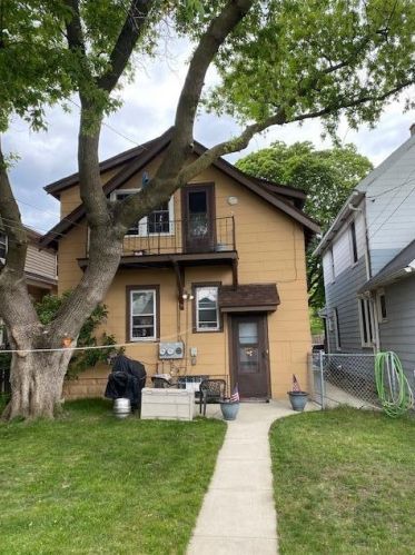 2661 30, Milwaukee WI 53215-2832 exterior