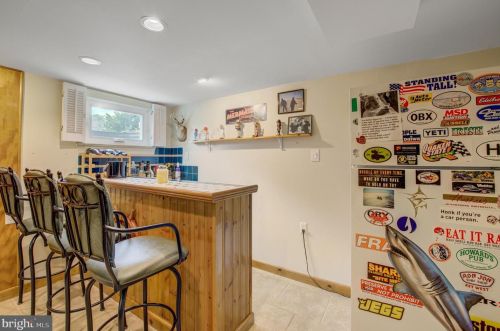 354 Vly Vw Rd, Media PA 19064-2616 exterior