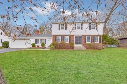 69 Fenwood Rd, Springfield, MA 01106-2647