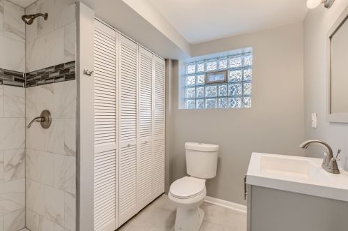 14720 Blackstone Ave, Dolton IL 60419-2409 exterior