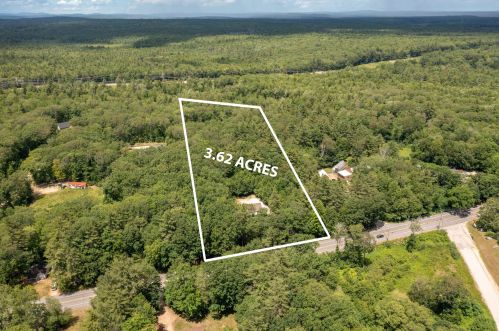 156 Old Concord Tpke, Barrington NH 03825-5153 exterior