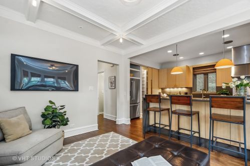 1457 Norwood St, Chicago IL 60660-2404 exterior