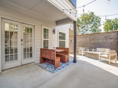 629 Elsbeth St, Dallas TX 75208-4226 exterior