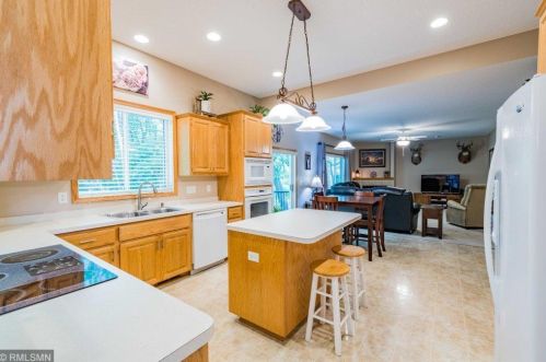 13310 Cedar Ave, Saint Paul MN  55124-8527 exterior