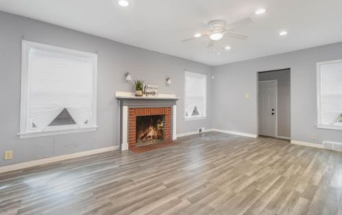 443 Taft Pl, Gary IN  46404-1025 exterior