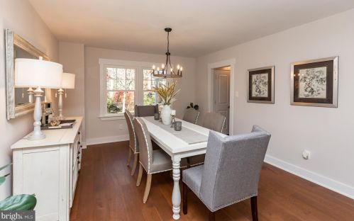 61 Chapel Hl Rd, Media PA 19063-4311 exterior