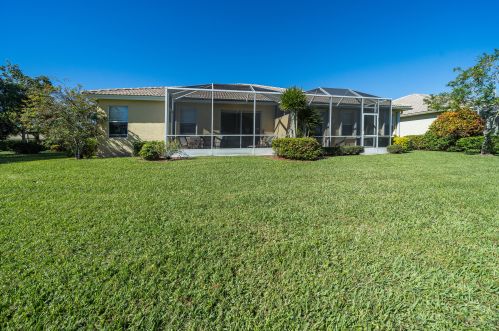 5890 Grand Harbour Cir, Boynton Beach FL 33437-4262 exterior