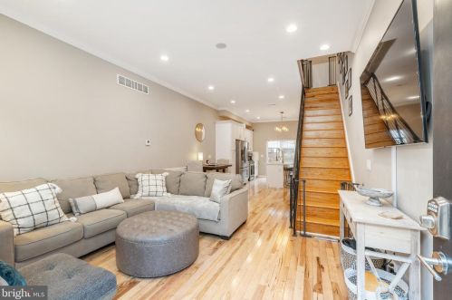 1311 Bouvier St, Philadelphia PA  19146-4702 exterior