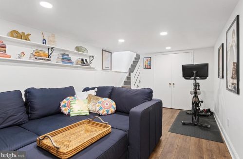 1714 Addison St, Philadelphia PA 19143-1203 exterior