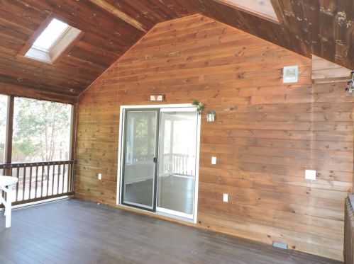 37 Curtisville Rd, Concord NH 03301-5906 exterior