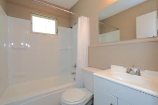 10552 Spring Garden Dr, Saint Louis MO  63137-4431 exterior