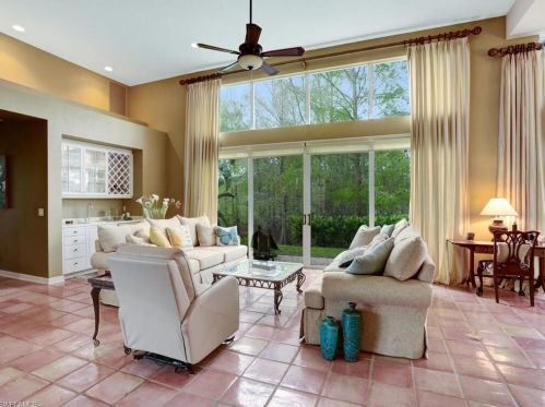 15287 Burnaby Dr, Naples FL 34110-7930 exterior