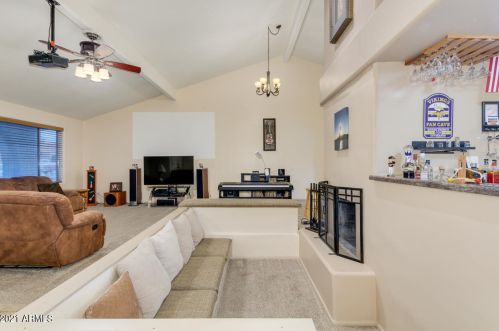 3061 Betty Elyse Ln, Phoenix AZ 85032-4296 exterior