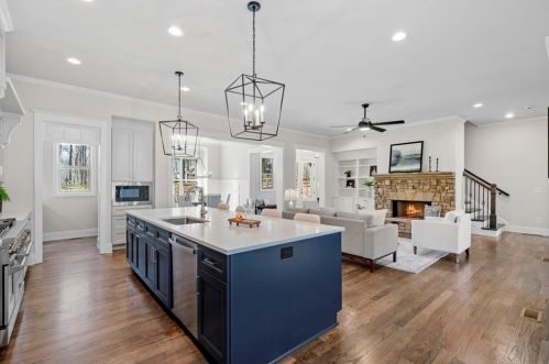 5574 Marks Dr, Gainesville GA 30506-2351 exterior