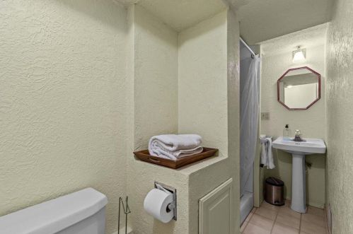 4156 97, Milwaukee WI 53222-1417 exterior