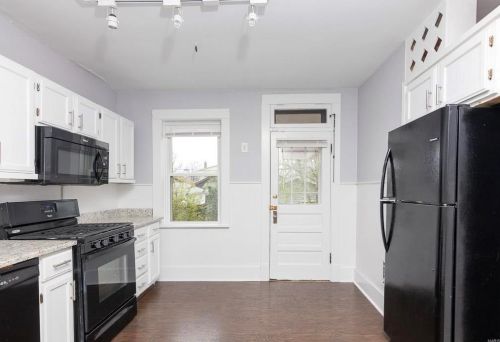 5456 Gresham Ave, Saint Louis MO 63109-3707 exterior