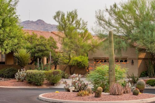 5829 Golden Eagle Dr, Tucson AZ 85750-0817 exterior