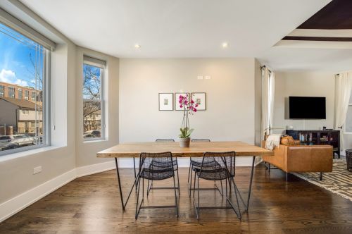 2536 Linden Pl, Chicago IL 60647-2626 exterior