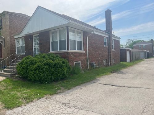 14410 Stewart Ave, Chicago, IL 60827-2658