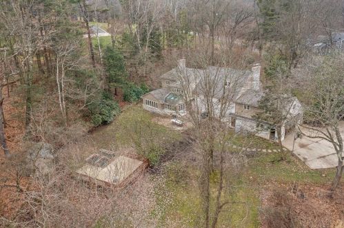 200 Guyasuta Rd, Pittsburgh PA  15215-1519 exterior