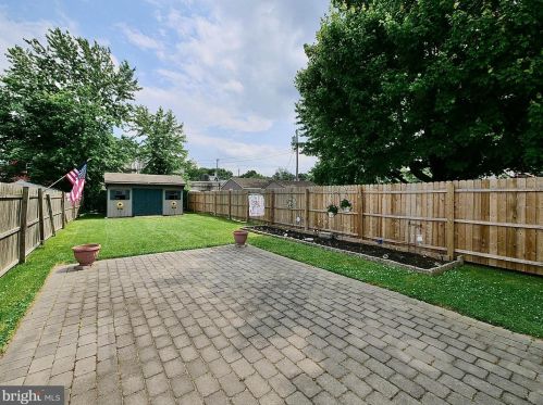 21 Andrews Ave, Manor PA 19036-0012 exterior