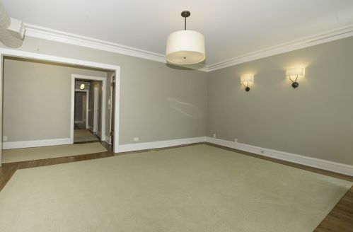 1318 Thorndale Ave, Chicago IL 60631-2287 exterior