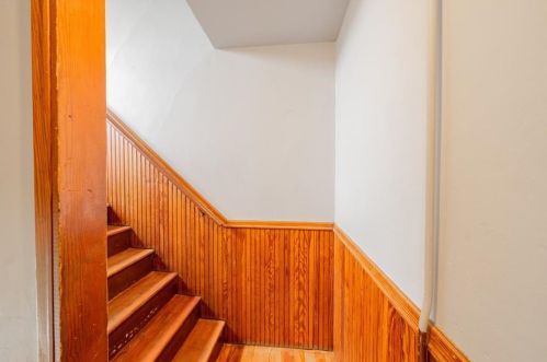 363 Logee St, Woonsocket RI 02895-6031 exterior