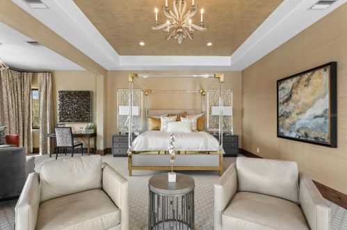 2621 Dundee St, Tampa FL  33629-7516 exterior