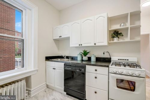 2712 27 St, Washington DC 20007-3103 exterior