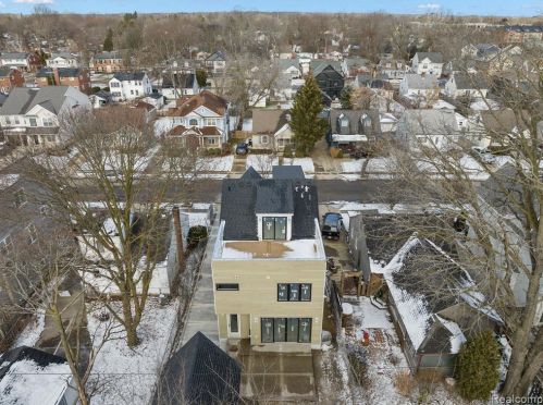 1852 Holland St, Bham MI 48009-6856 exterior