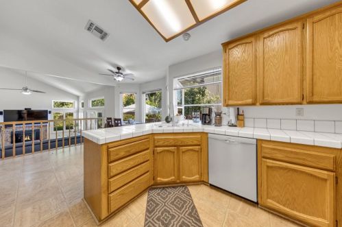 114 Framingham Way, Folsom CA  95630-5540 exterior