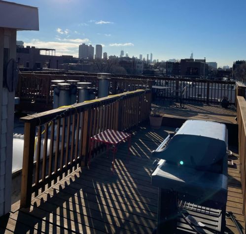 744 Melrose St, Chicago IL  60657-3465 exterior