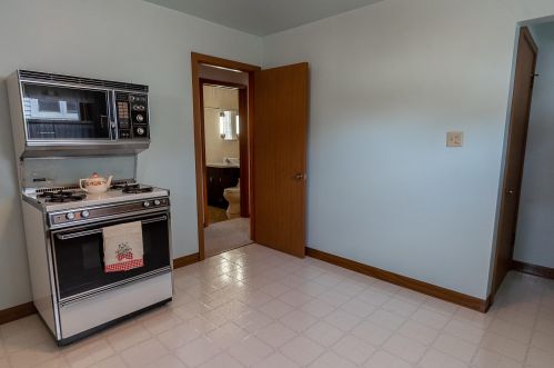 3684 Alabama Ave, Milwaukee WI 53207-4005 exterior