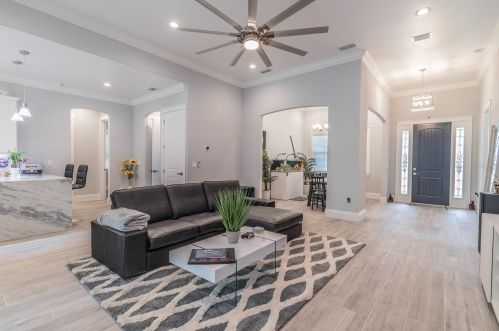 3502 Mcelroy Ave, Tampa FL 33611-3606 exterior