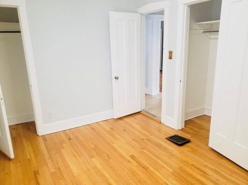 6431 Richmond St, Chicago IL  60645-4201 exterior