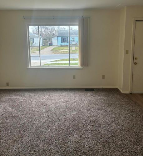 919 Aldon St, Wyoming MI exterior