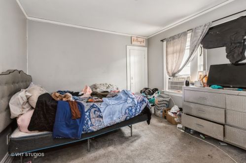 1014 Hickory St, Waukegan IL 60085-1940 exterior