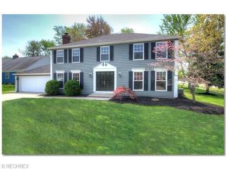 17150 Rabbit Run Dr, Cleveland OH  44144-1235 exterior