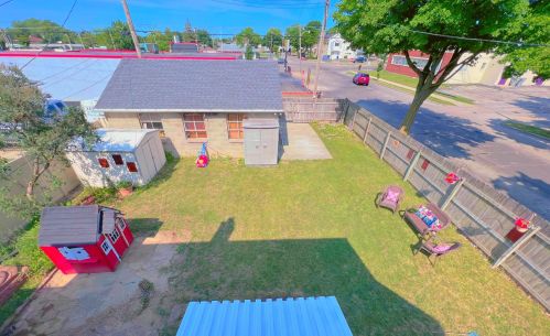 7376 Potomac Ave, Milwaukee WI 53222-2024 exterior