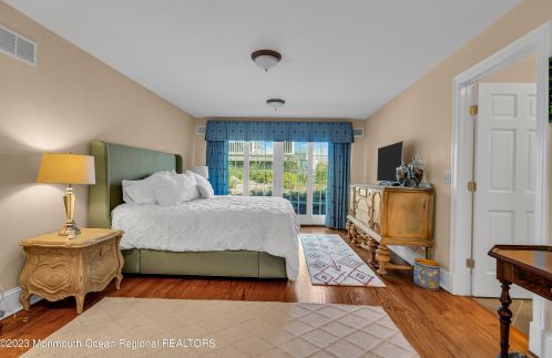 767 Ave, Point Pleasant Beach NJ 08742-5315 exterior