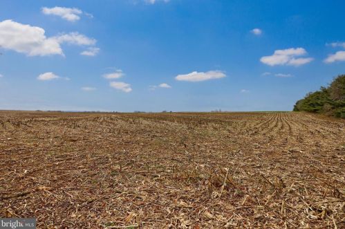 107 Kilgannon Ln, Lancaster PA 17603-9050 exterior