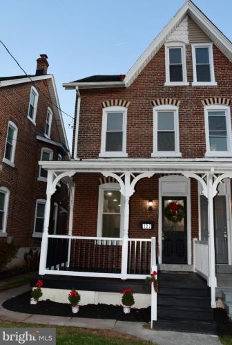 322 Walnut St, Limerick, PA 19468-2316